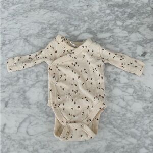 Colored Organics Cream Floral Bodysuit
